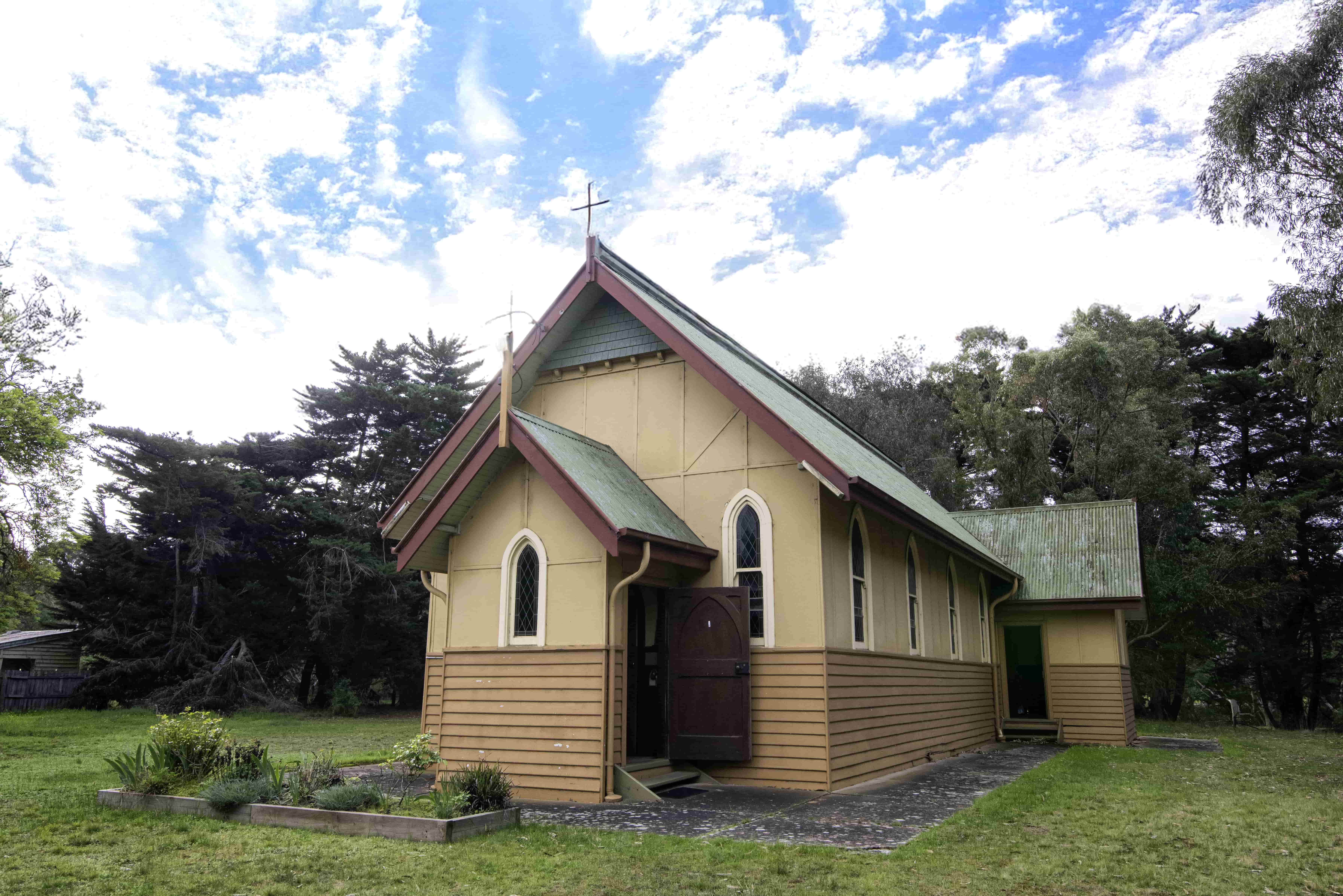 INVERLEIGH-min.jpg