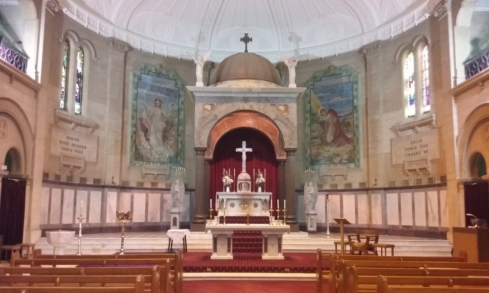 St-Marys-Church-Sanctuary-1000x600.jpg